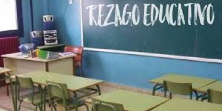 Combate Mty Rezago Educativo - Apoyo Regio Rezago-educativo-certificación-educación-básica - Apoyo Regio