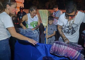 monterrey-atiende-a-familias-damnificadas-del-incendio-en-san-martín