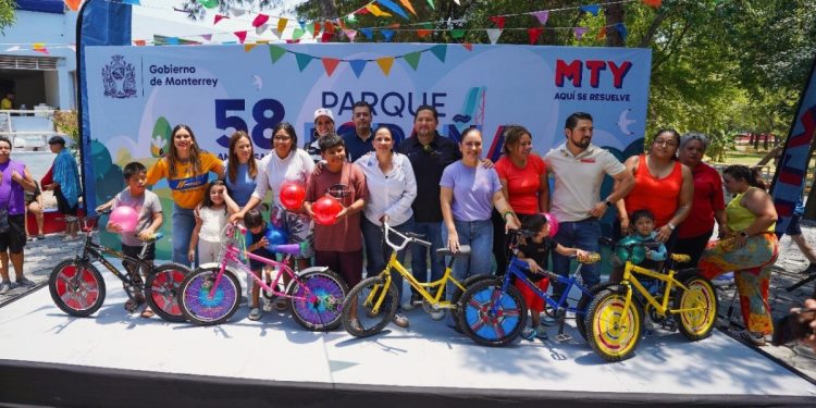 Celebra Mty 58 Años De Parque España -apoyo Regio - Apoyo Regio - Apoyo Regio
