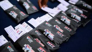 inauguran-programa-de-salud-visual-Monterrey-se-ve-mejor-alcalde-y-DIF-Monterrey