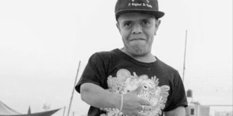Fallece “medio Metro" - Apoyo Regio Fallece “medio Metro”, Bailarín Poblano, Francisco Pineda, Acondroplasia, Homicidio - Apoyo Regio