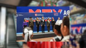 banderas-de-méxico-ceremonia-cívica-de-monterrey-para-escuelas-públicas