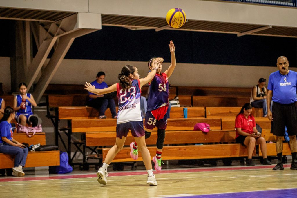 Copa Colegial Monterrey 2025 - Apoyo Regio Copa-colegial-monterrey-2025-deporte-escolar-jóvenes-atletas-monterrey-premiación-deportiva - Apoyo Regio