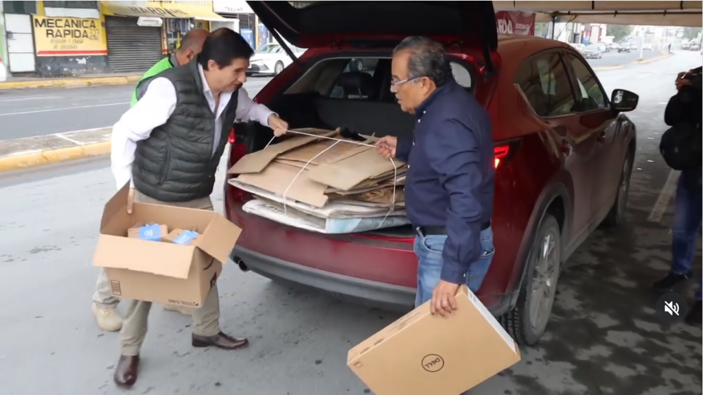 Escobedo-recicla-drive-thru-cuidado-ambiental-residuos