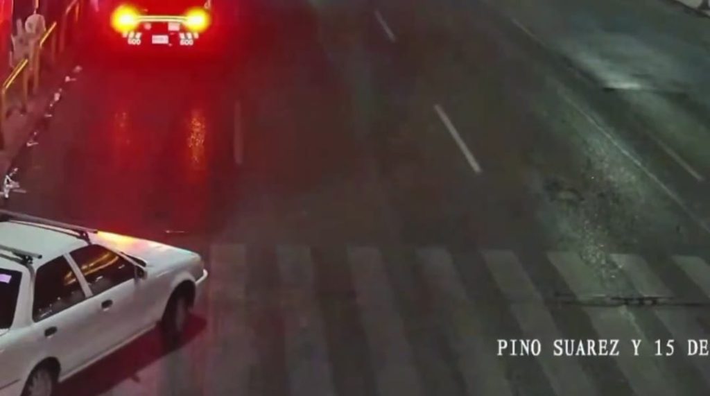 Whatsapp Image 2026-04-06 at 123201 Pm 3 - Apoyo Regio Tránsito De Monterrey Escolta a Familia Para Llegar Prontamente Al Hospital Imss