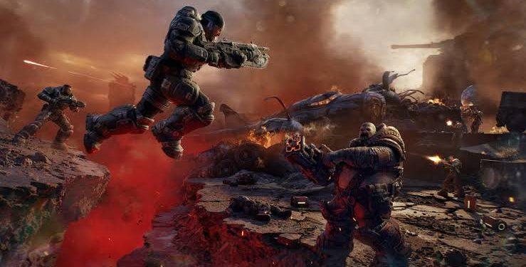 Soldiers in Heavy Exosuits Rushing Across a Cratered Battlefield Amid Explosions and Lava-red Smoke. - Apoyo Regio
